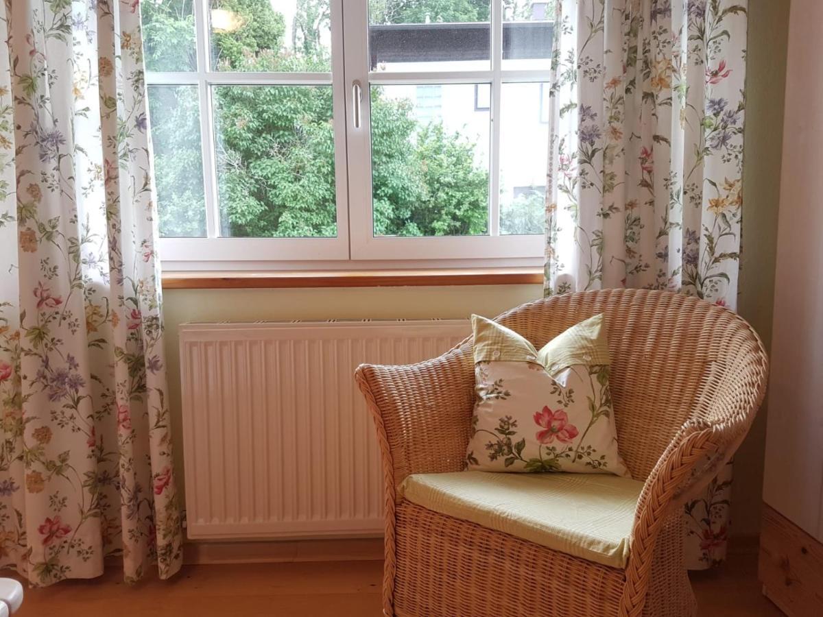 Wunderschoene Ferienwohnung Mit Seeblick Zell am Moos Eksteriør billede